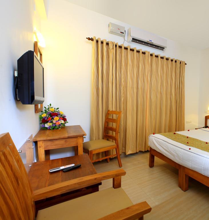 Abad Pepper Route Hotel Kochi Kültér fotó